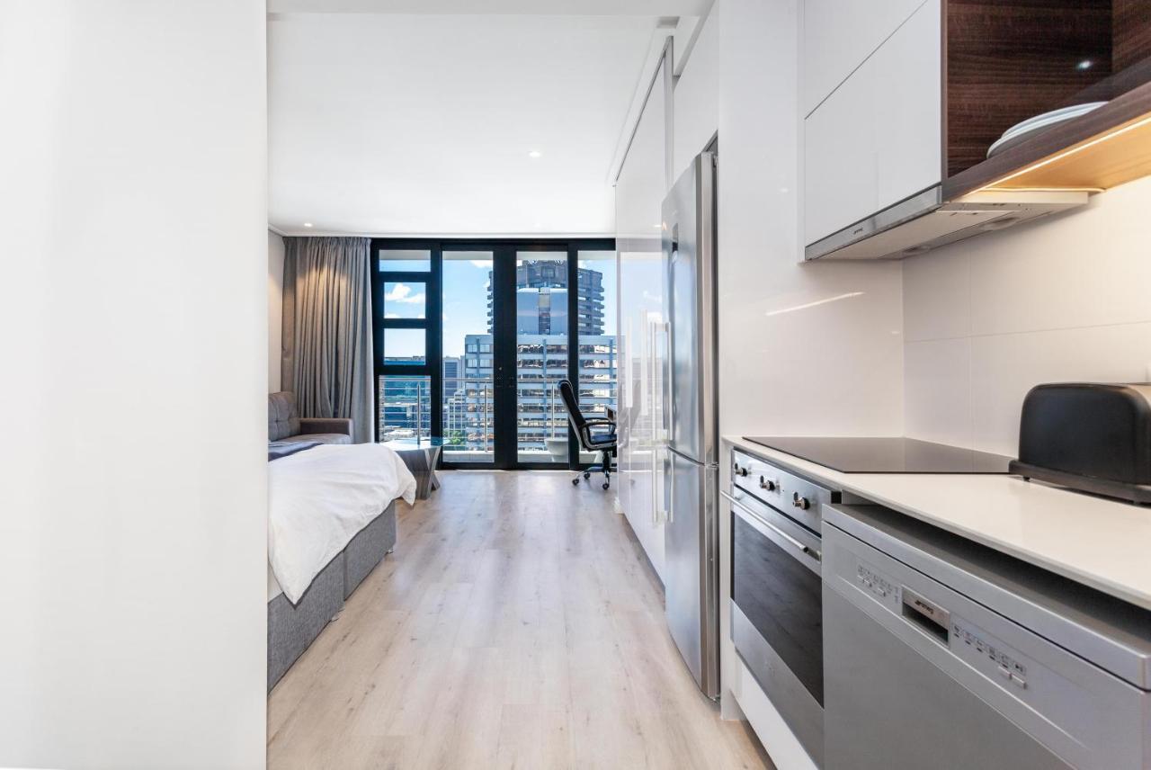 Luxurious 16 On Bree Studio Apartment - Harbour Views Kapstadt Exterior foto